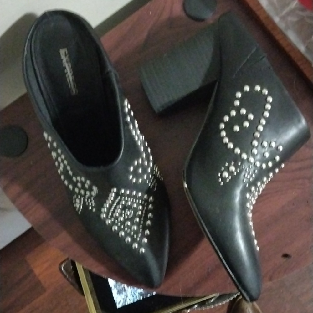 Express booties - Picture 2 of 3